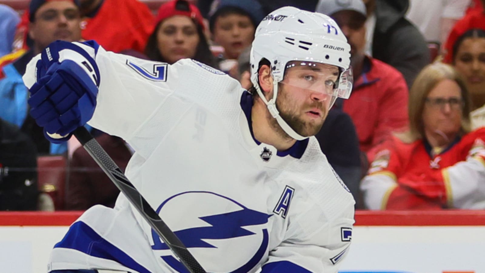 Lightning nearing extension with former All-Star defenseman