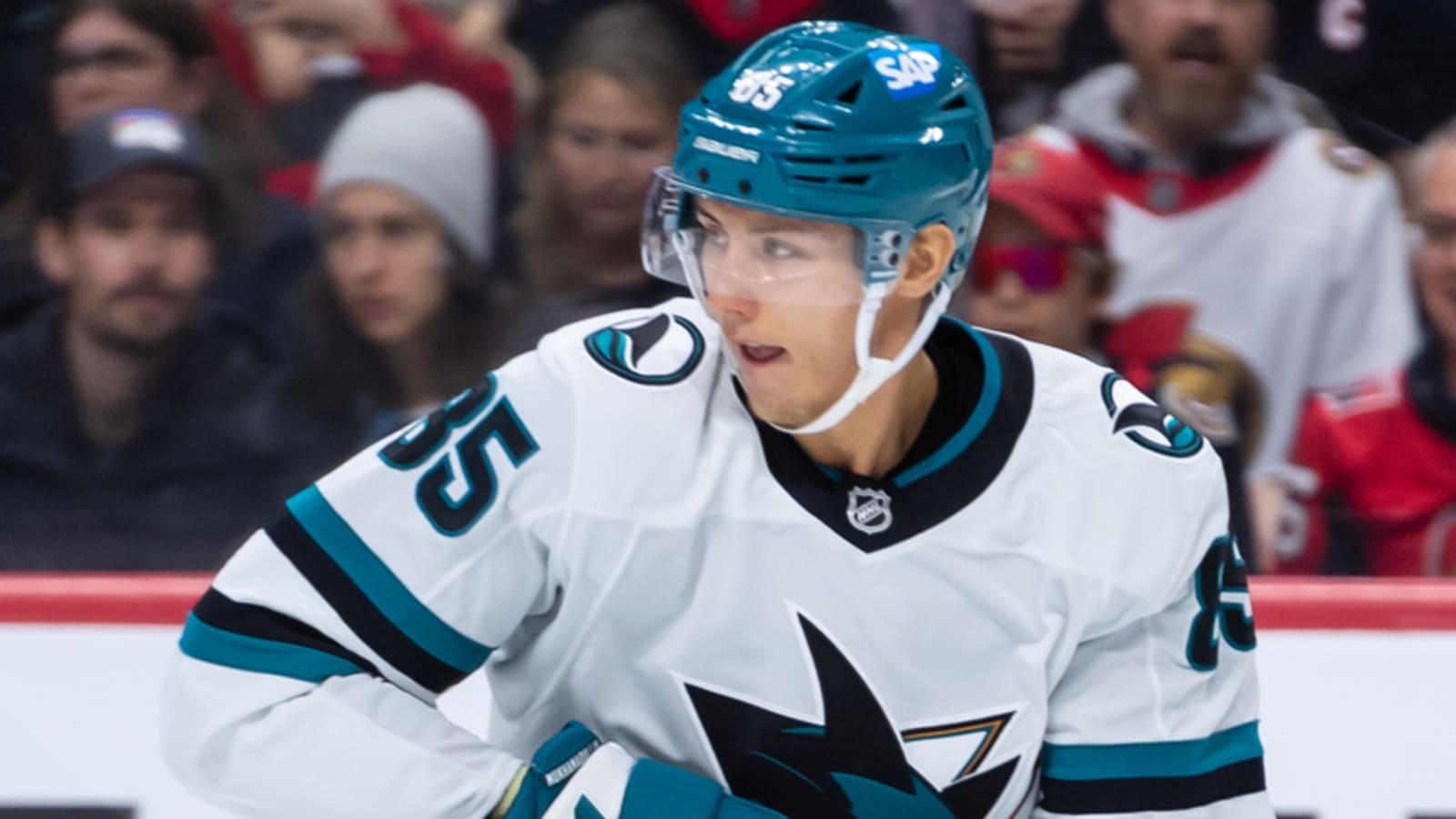 Sharks defense prospect out for season with upper-body injury