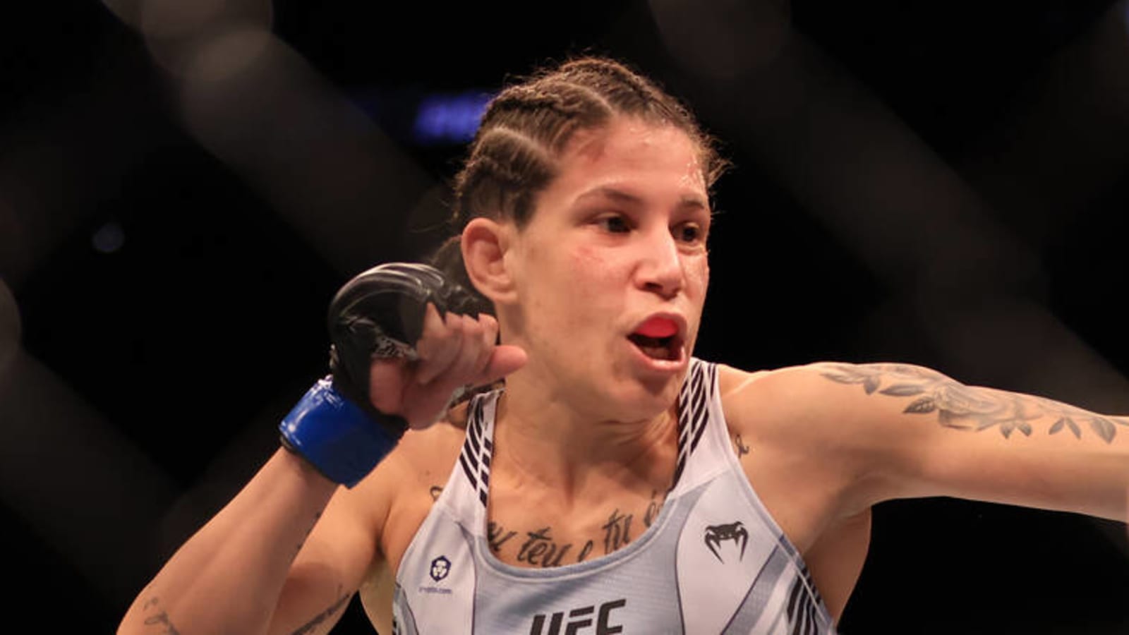 Karol Rosa Anticipates Standup Battle Against Lina Lansberg at UFC 280