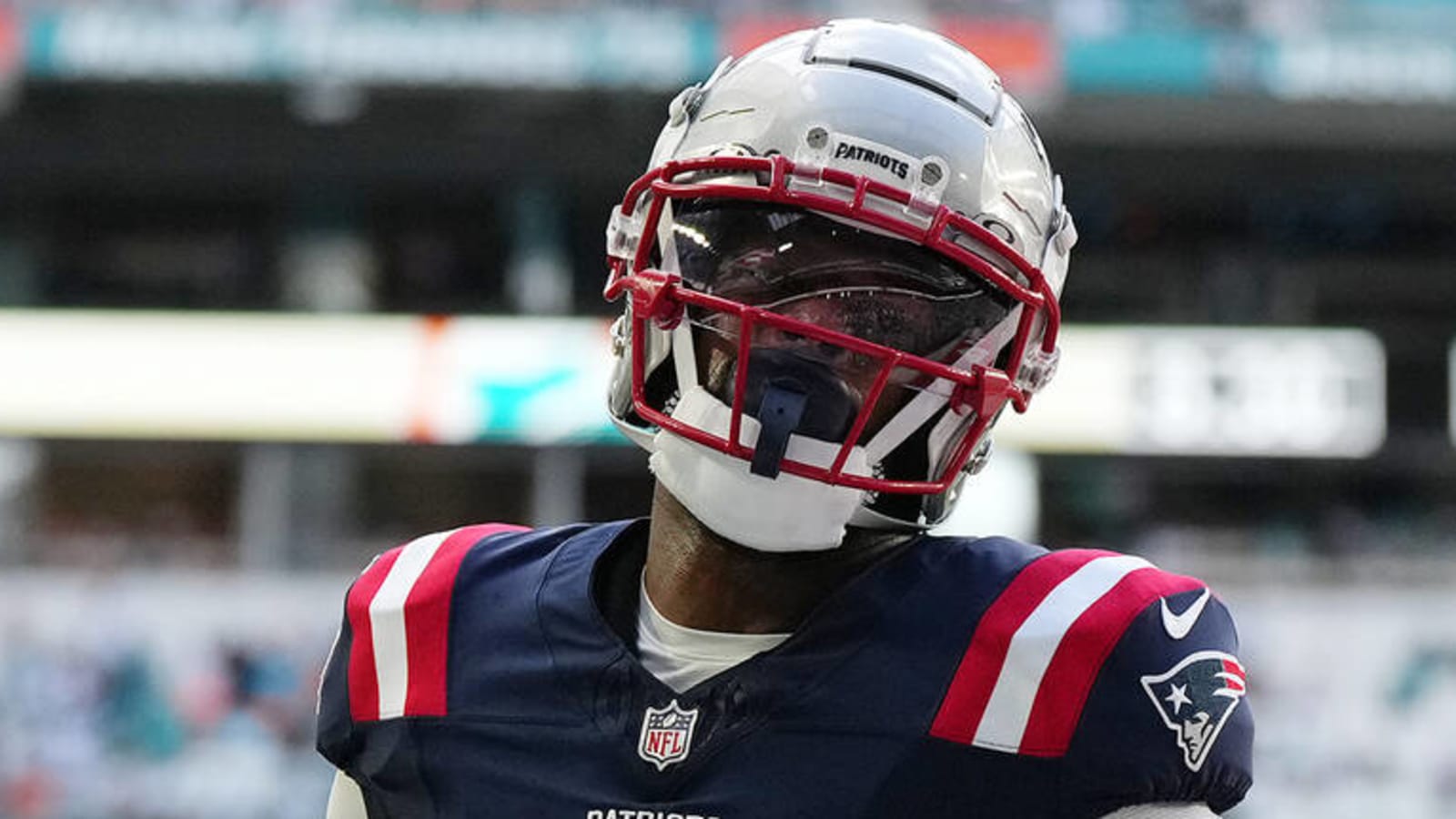 Patriots place veteran WR on IR, ending his season