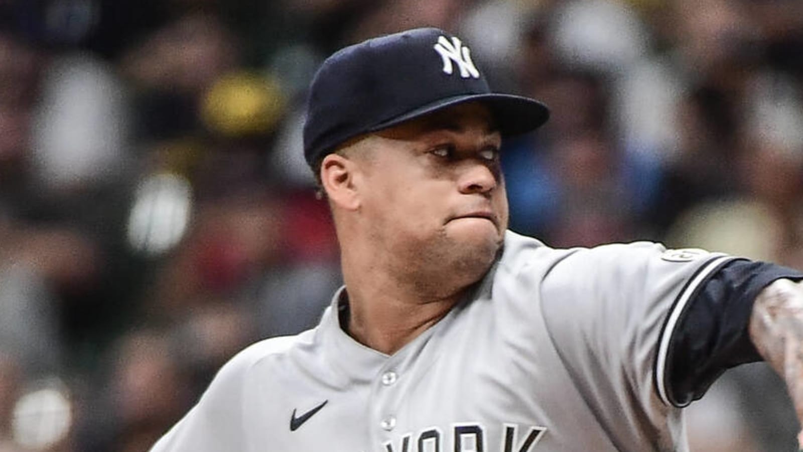 Yankees' Frankie Montas to undergo MRI after shoulder discomfort