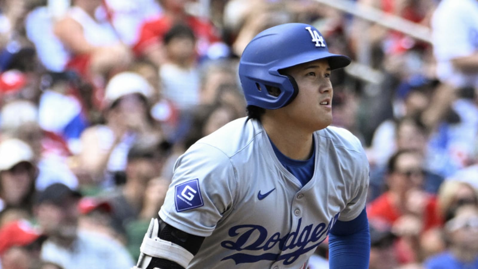 Watch: Dodgers' Ohtani inches toward prestigious club with HR