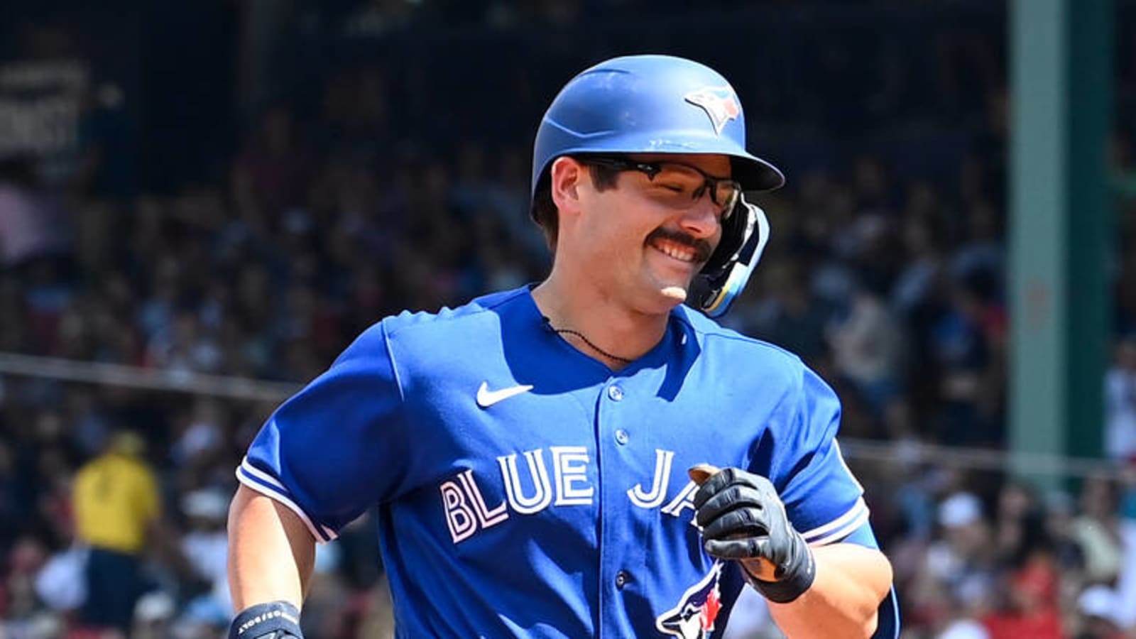 Toronto Blue Jays Davis Schneider ties record for most hits in a