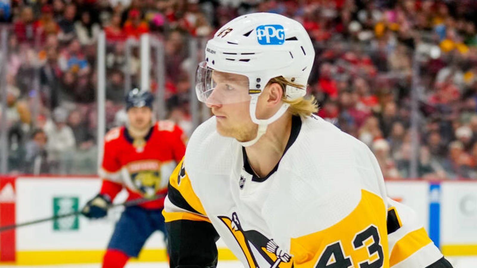 Bruins sign veteran forward Danton Heinen to PTO