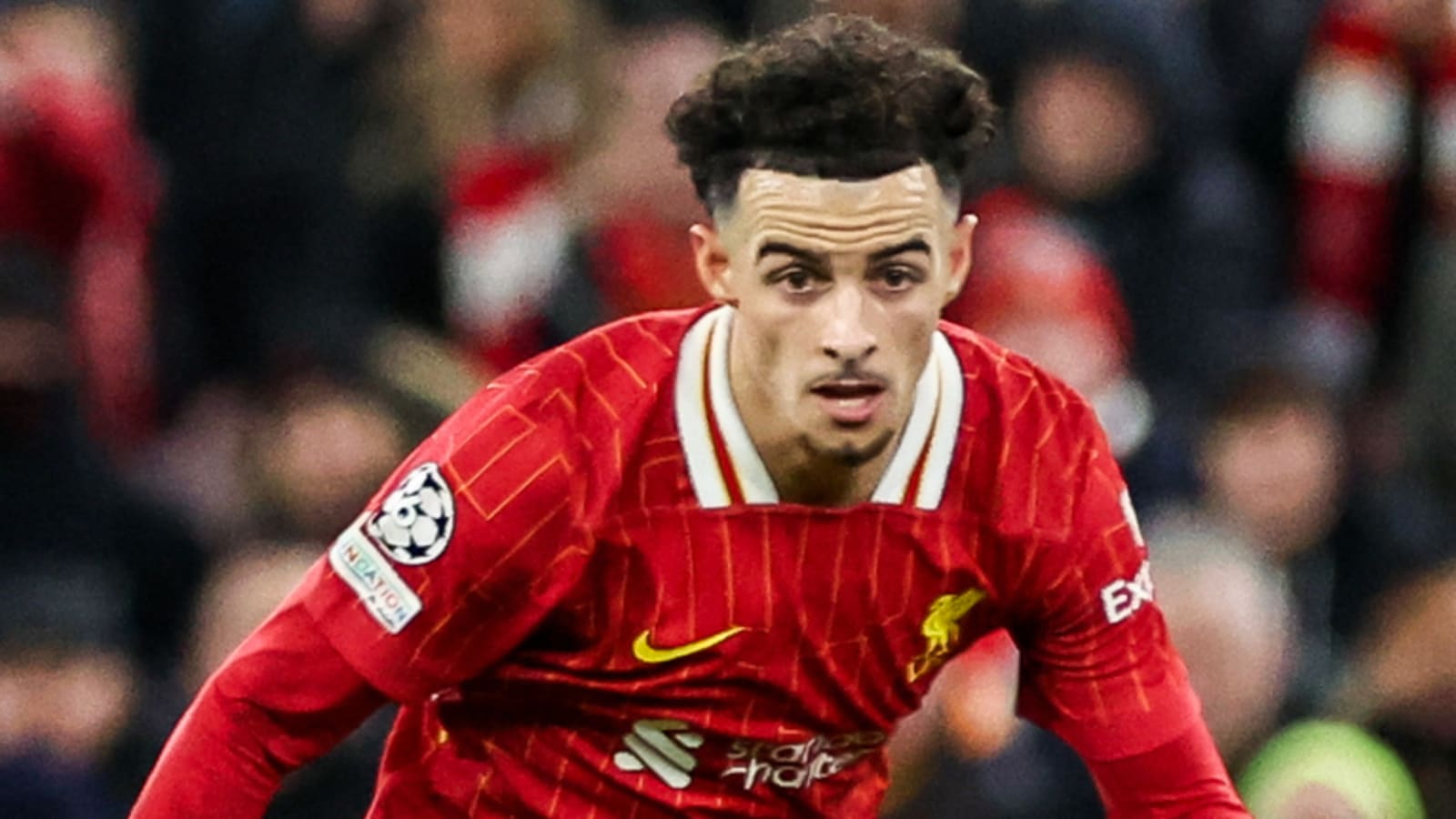 Real Madrid reportedly eyeing three Premier League midfielders