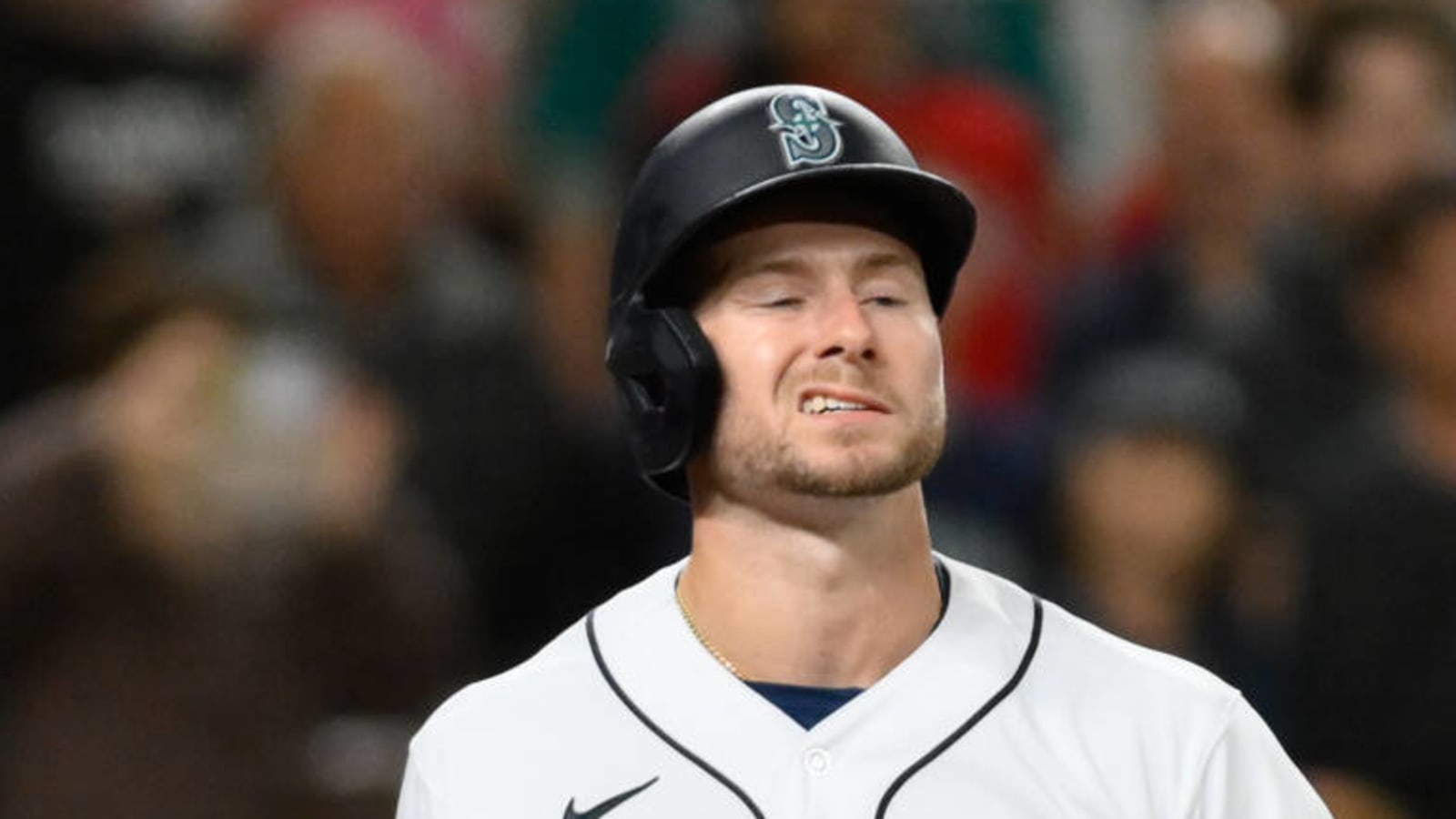 Braves acquire Kelenic, two others from Mariners in trade