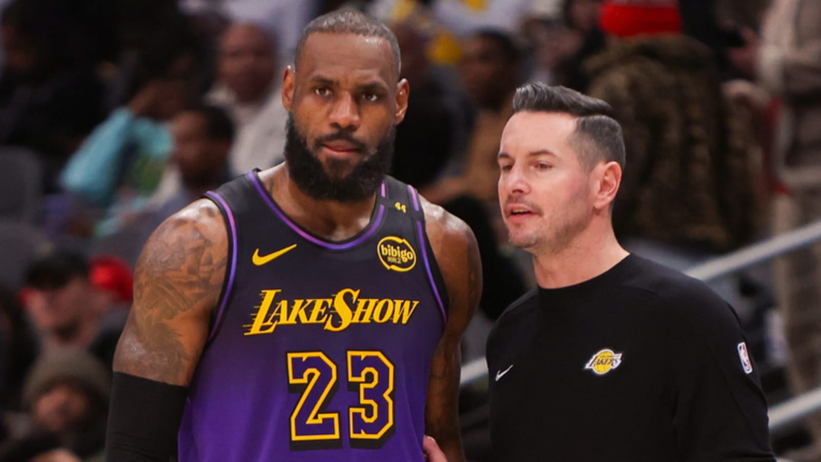 NBA scouts say Lakers' biggest problem is their roster