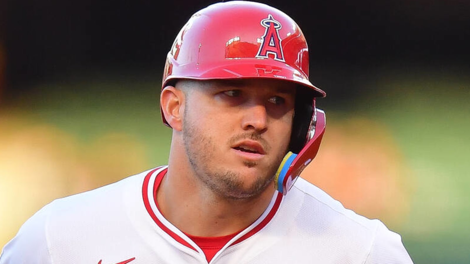 Angels' Mike Trout to undergo knee surgery