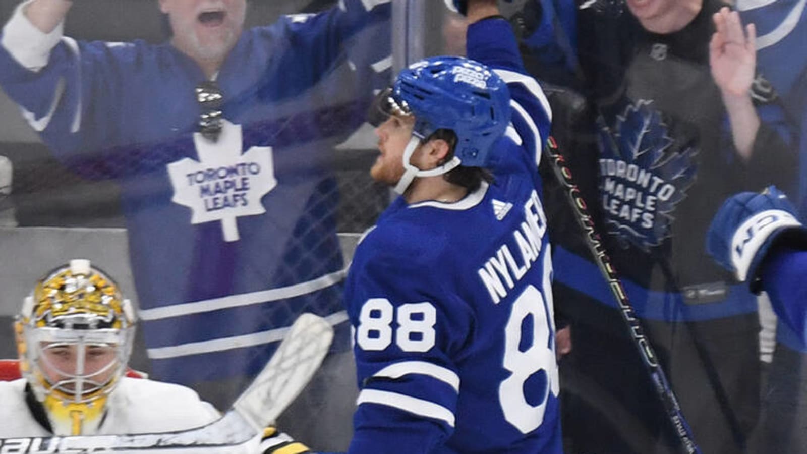 Watch: William Nylander gives Leafs a 1-0 lead over Bruins