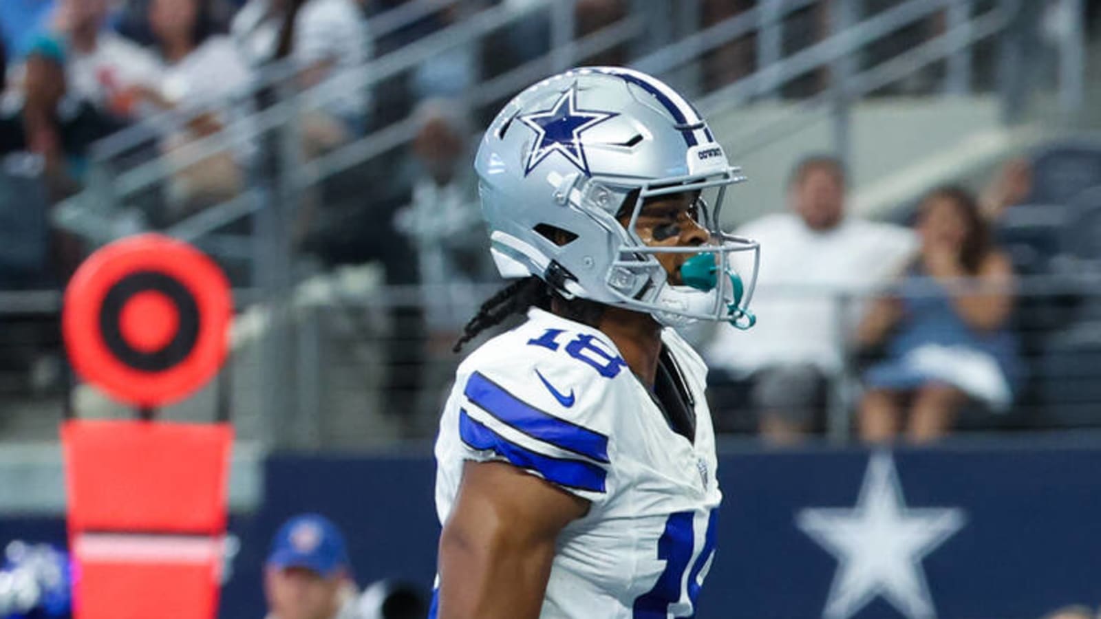 Watch: Cowboys second-year WR makes epic catch in practice