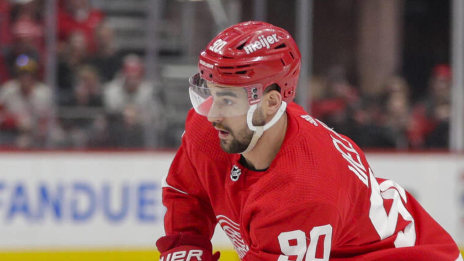 Red Wings re-sign center Joe Veleno to contract