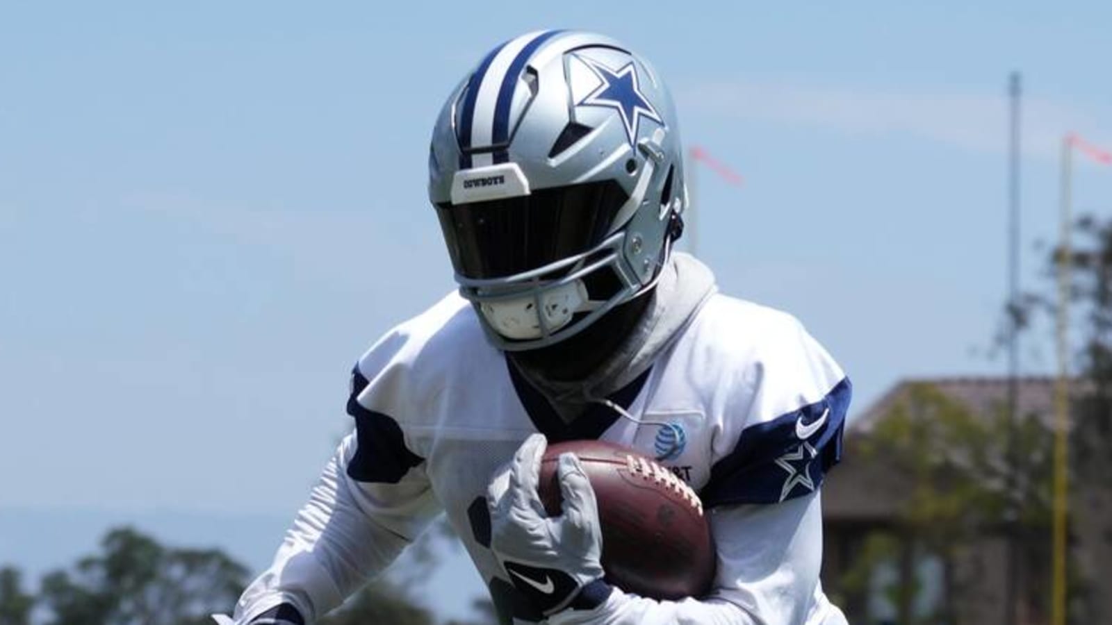 Ezekiel Elliott to remain the 'focal point' of Cowboys' offense?