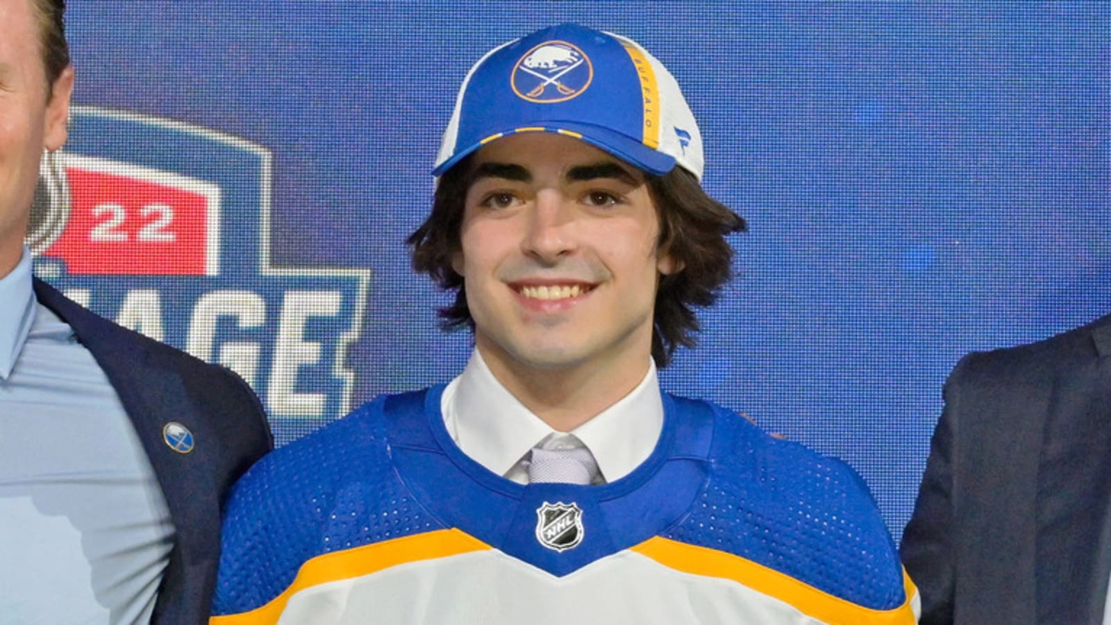Oilers add two to roster ahead of season opener