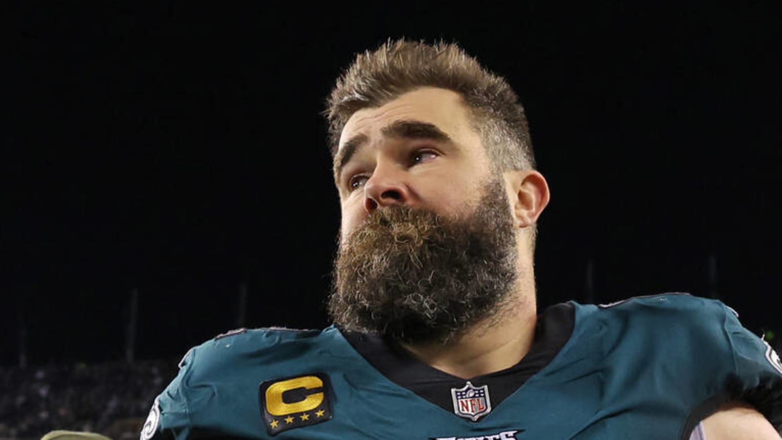 Eagles' Jason Kelce Says He Wasn't Disrespecting Steelers By