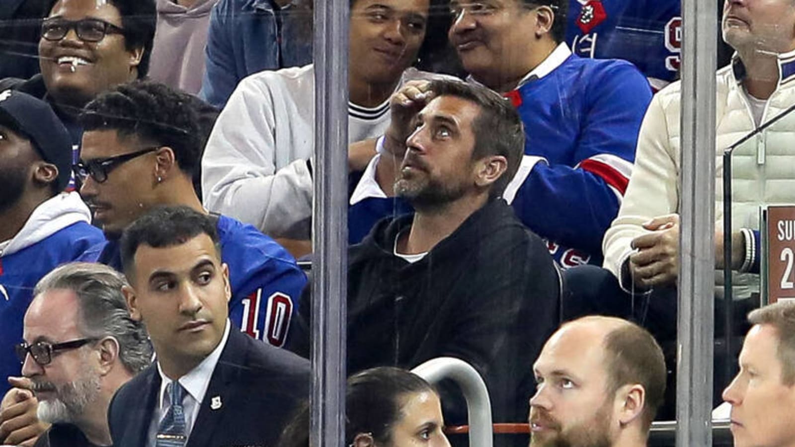 Rodgers attends Rangers game, sending MSG into a frenzy Yardbarker