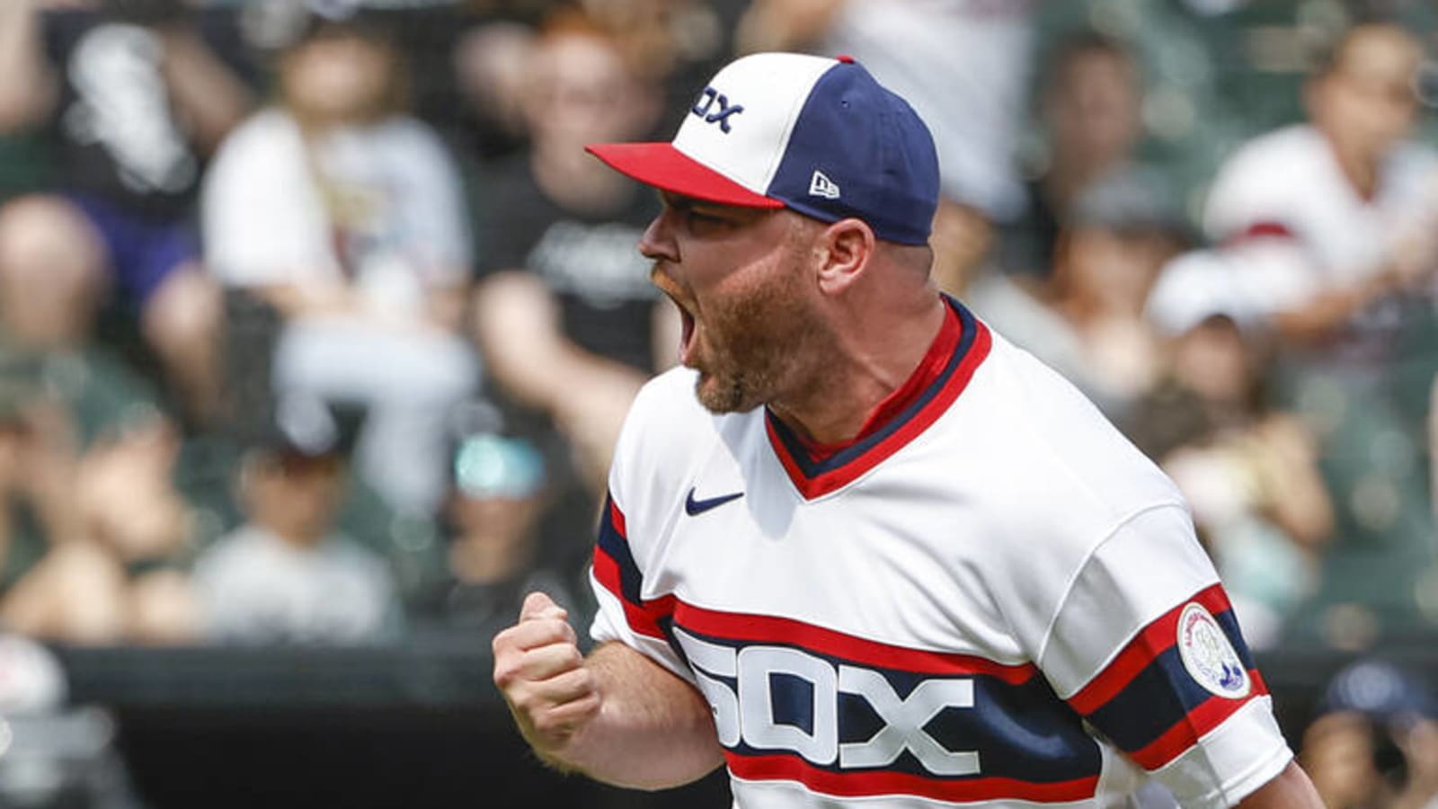 White Sox pitcher gets first win after returning from cancer battle