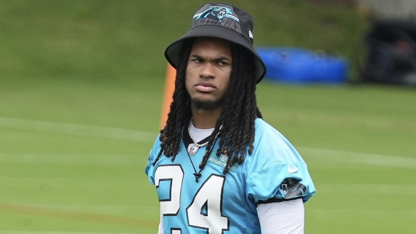 Panthers smartly exercise patience with recovering rookie RB