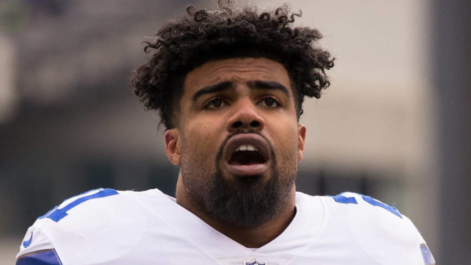 Jerry Jones believes Ezekiel Elliott will avoid trouble