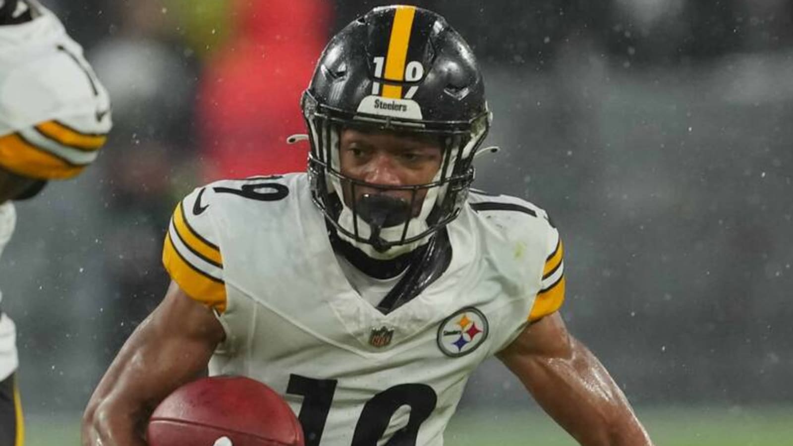 Steelers third-year WR making strong impression on coach