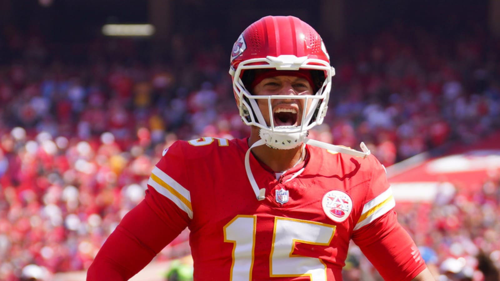 Mahomes predicts 'big impact plays' by Worthy this season