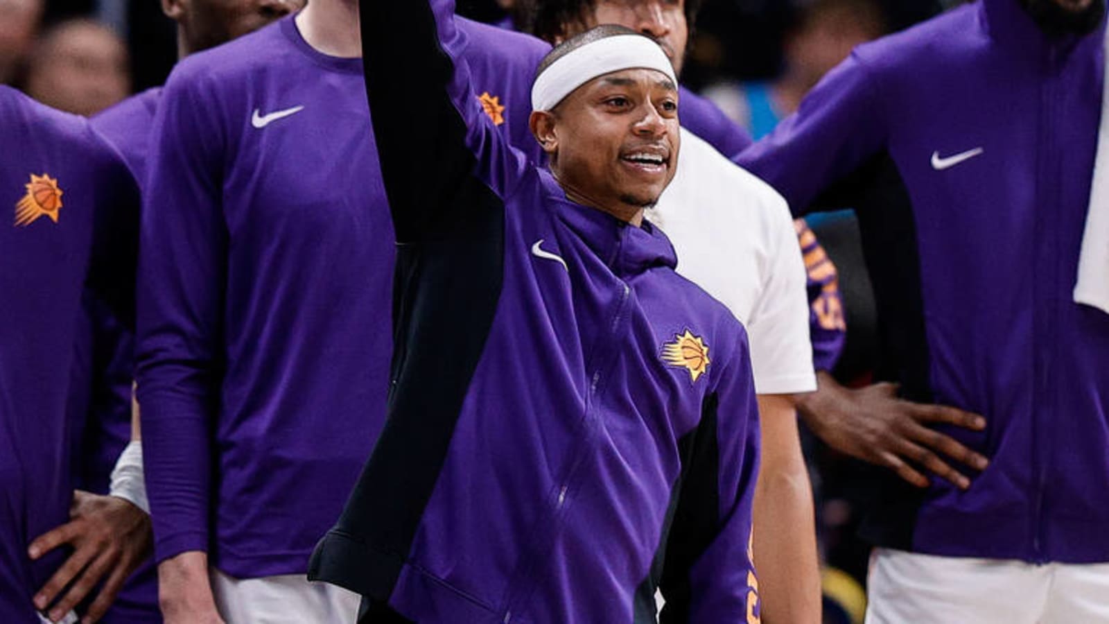 Suns Giving Isaiah Thomas Another 10-Day Deal