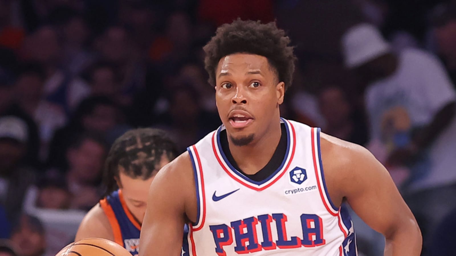 Kyle Lowry is re-signing with the 76ers on a one-year deal