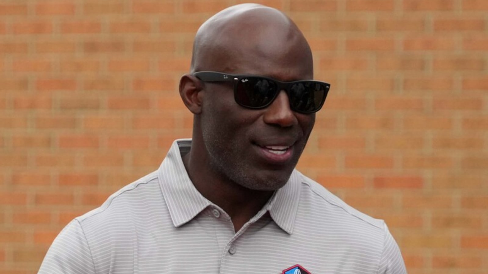 Terrell Davis Recounts Horrifying Treatment Aboard Airline