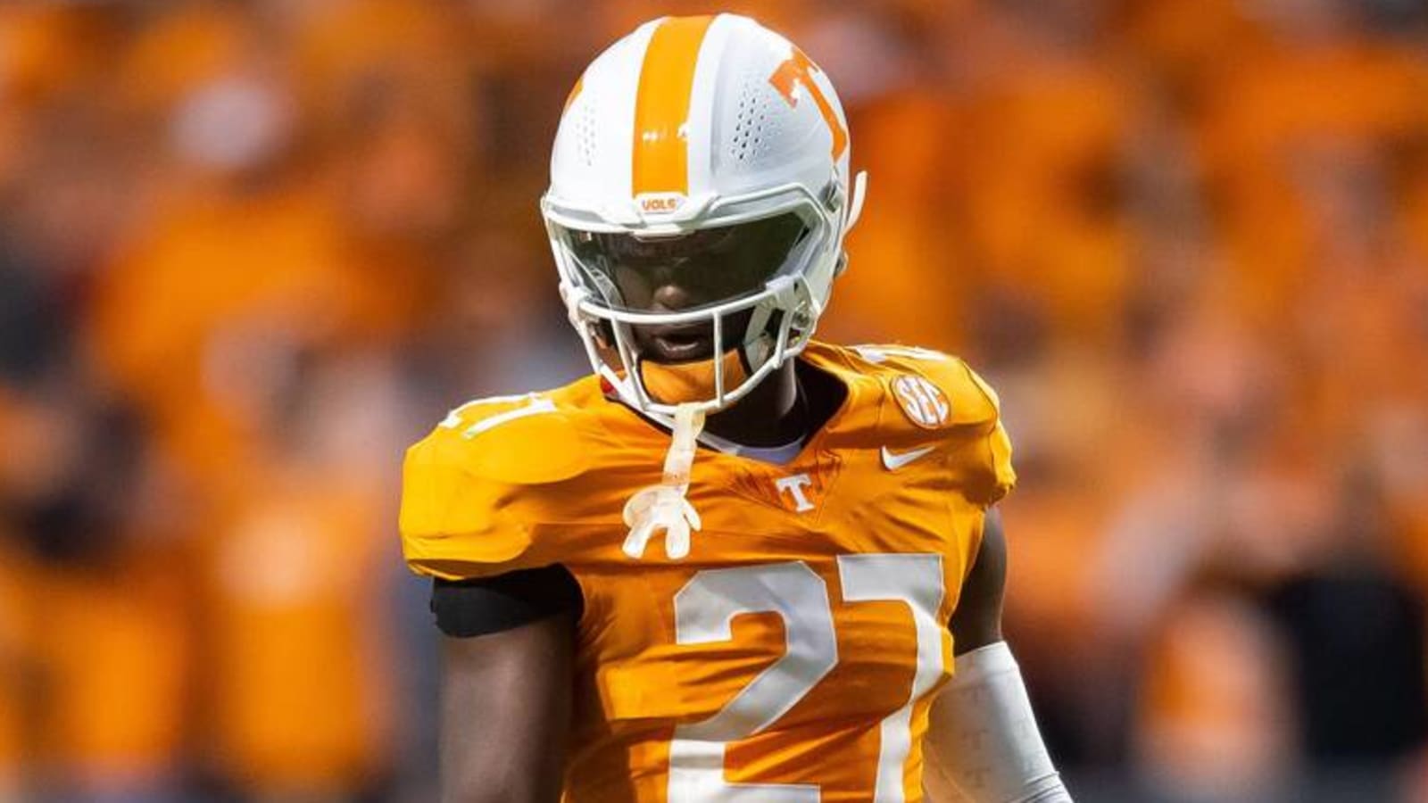 PFF makes strong statement about Tennessee Vols edge rusher James Pearce