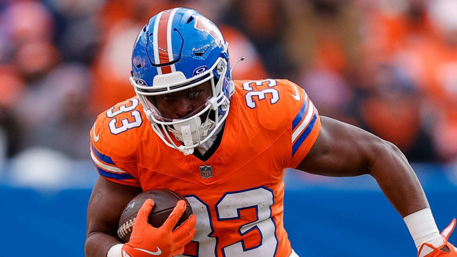 Cowboys Sign New Starting Running Back At Bargain Price
