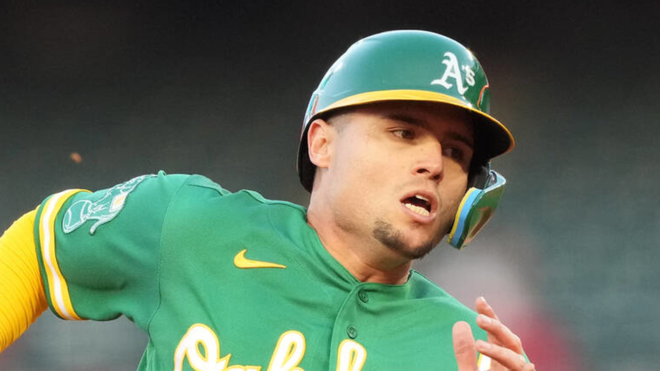 A's Diaz to go on 10-day IL with hamstring injury