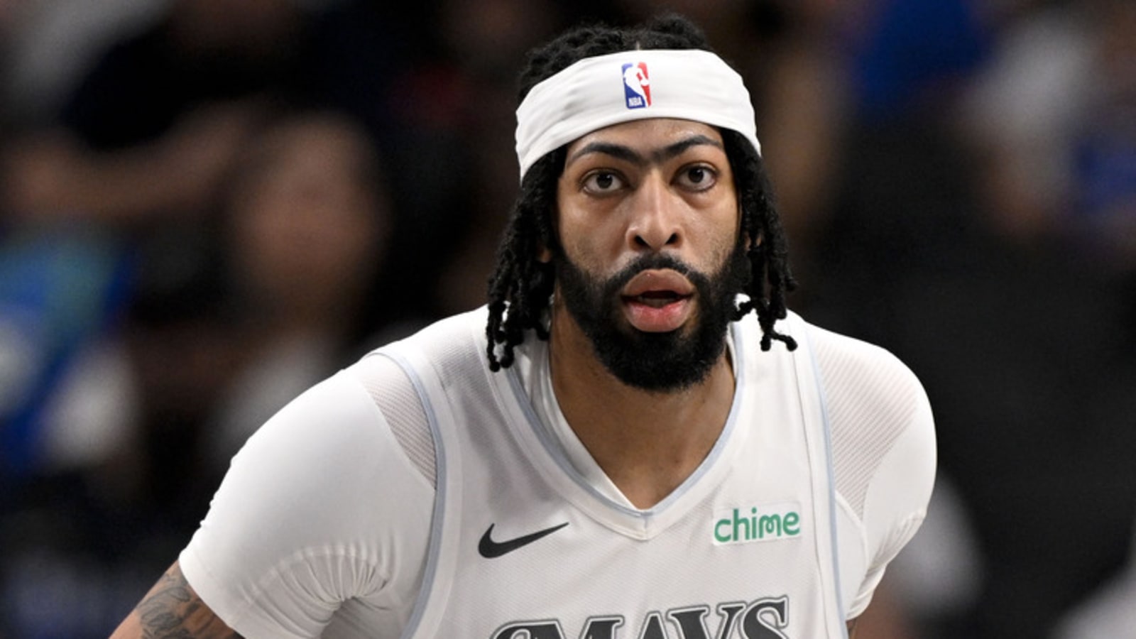 Mavericks get disastrous injury news on newly acquired star