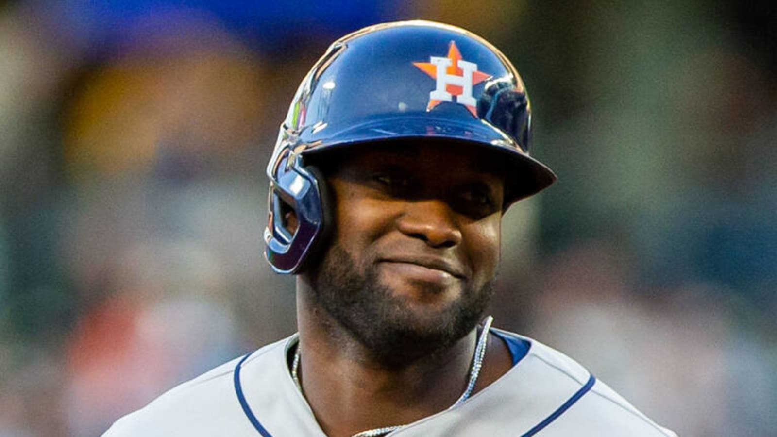 Astros' Yordan Alvarez released from hospital after leaving game with  shortness of breath 