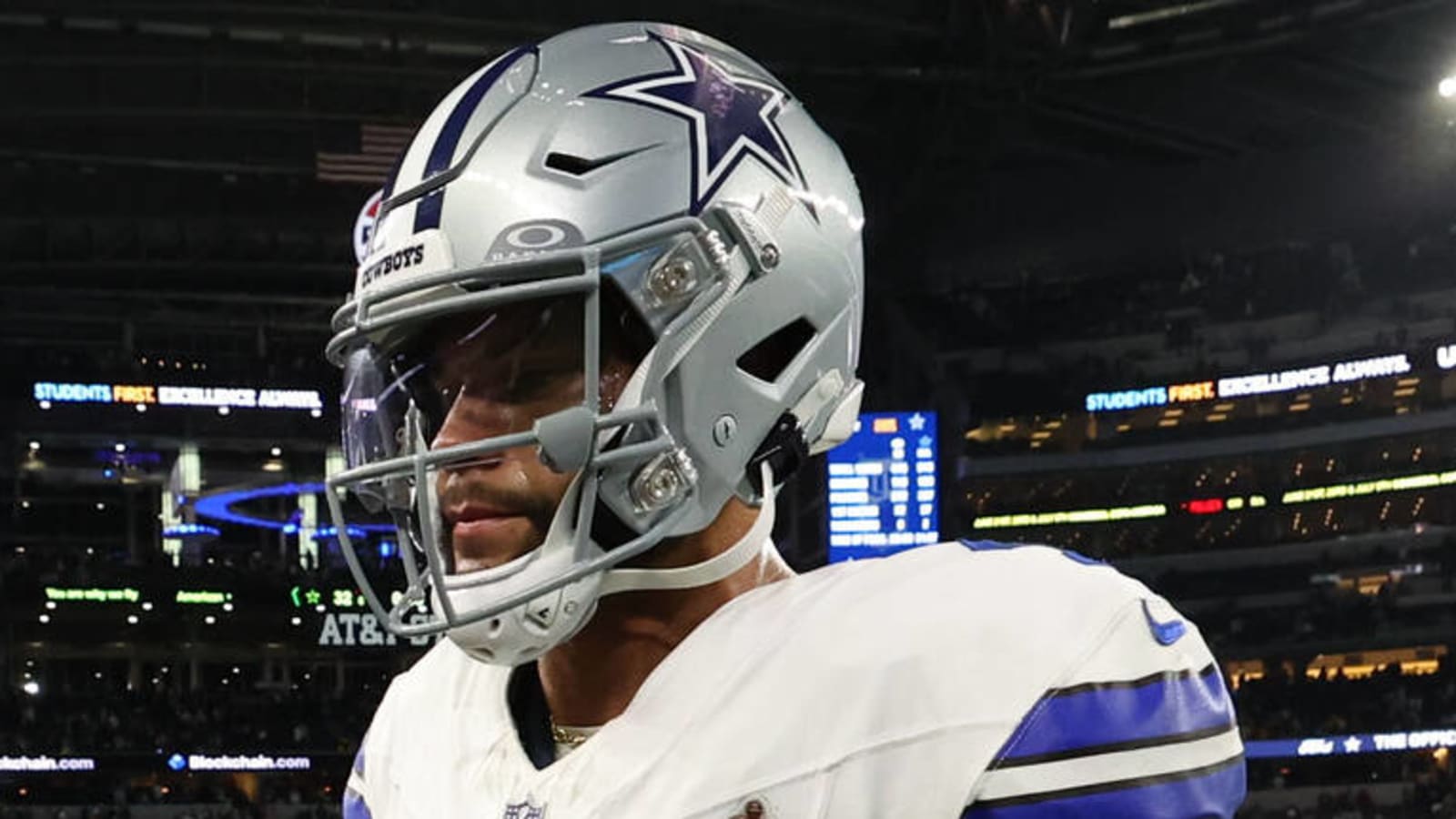 Dallas Cowboys Forecasted To Cast Aside Dak Prescott In Favor Of 4 x Pro Bowl And Former MVP Candidate