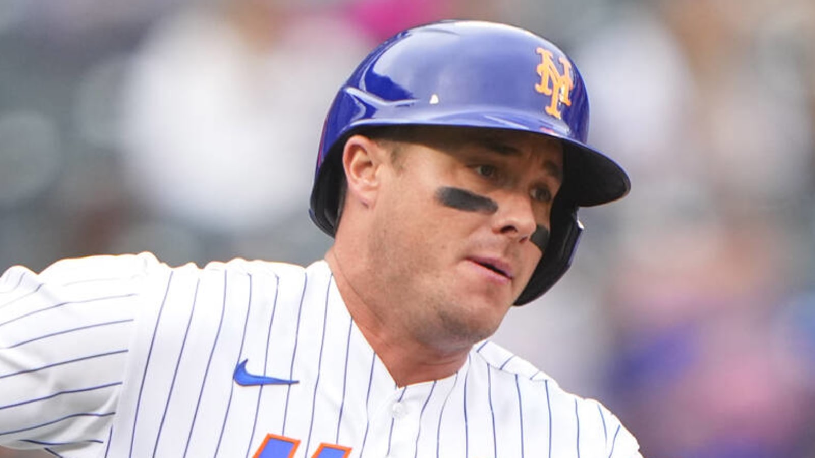 Mets catcher McCann to miss six weeks, will have hand surgery