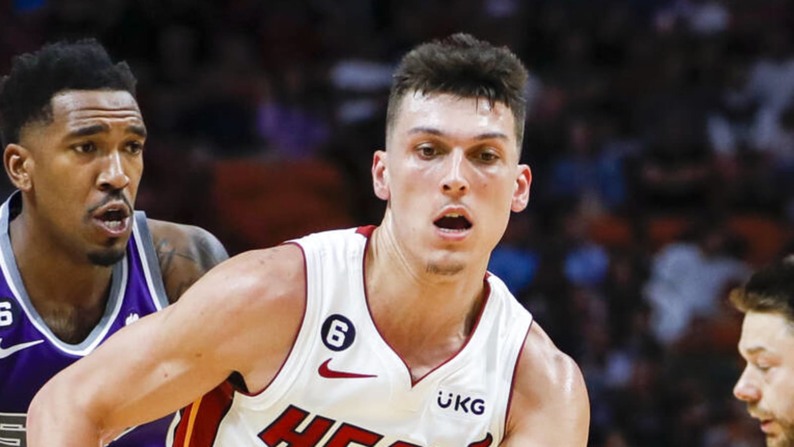 Watch: Herro wins game for Heat with clutch, off-balance 3-pointer