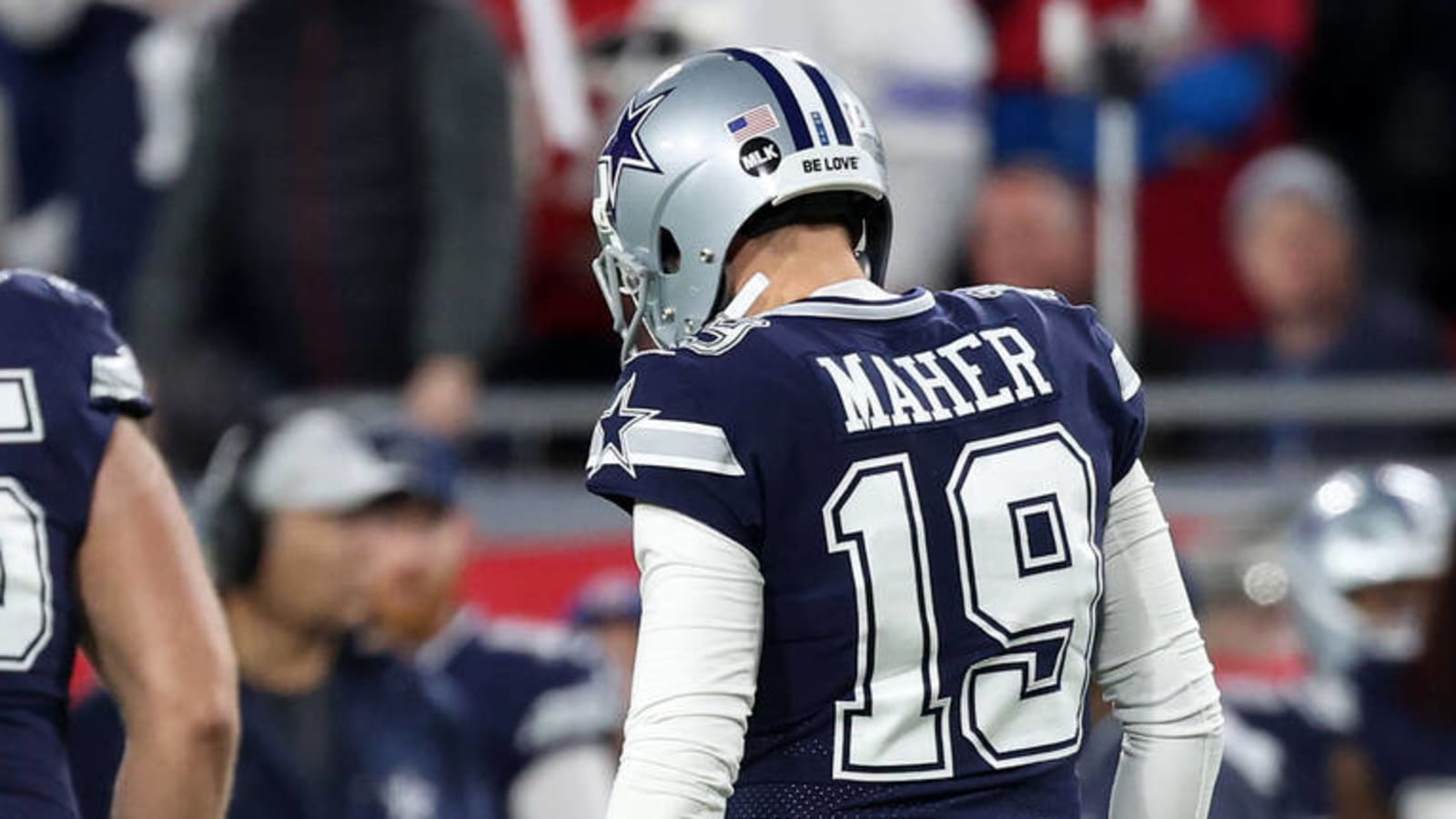Twitter reacts to Cowboys' Maher missing four extra points