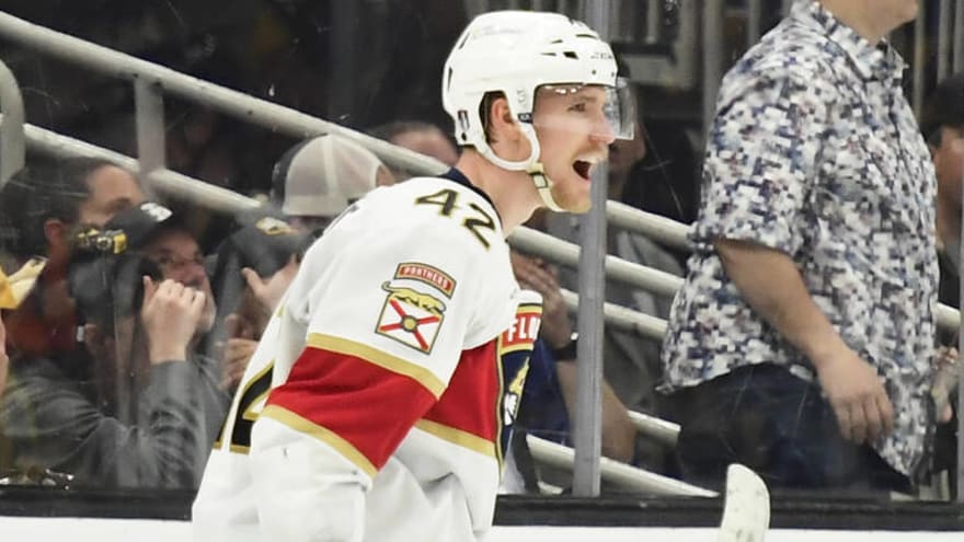 Late goal sends Panthers to Eastern Conference Finals