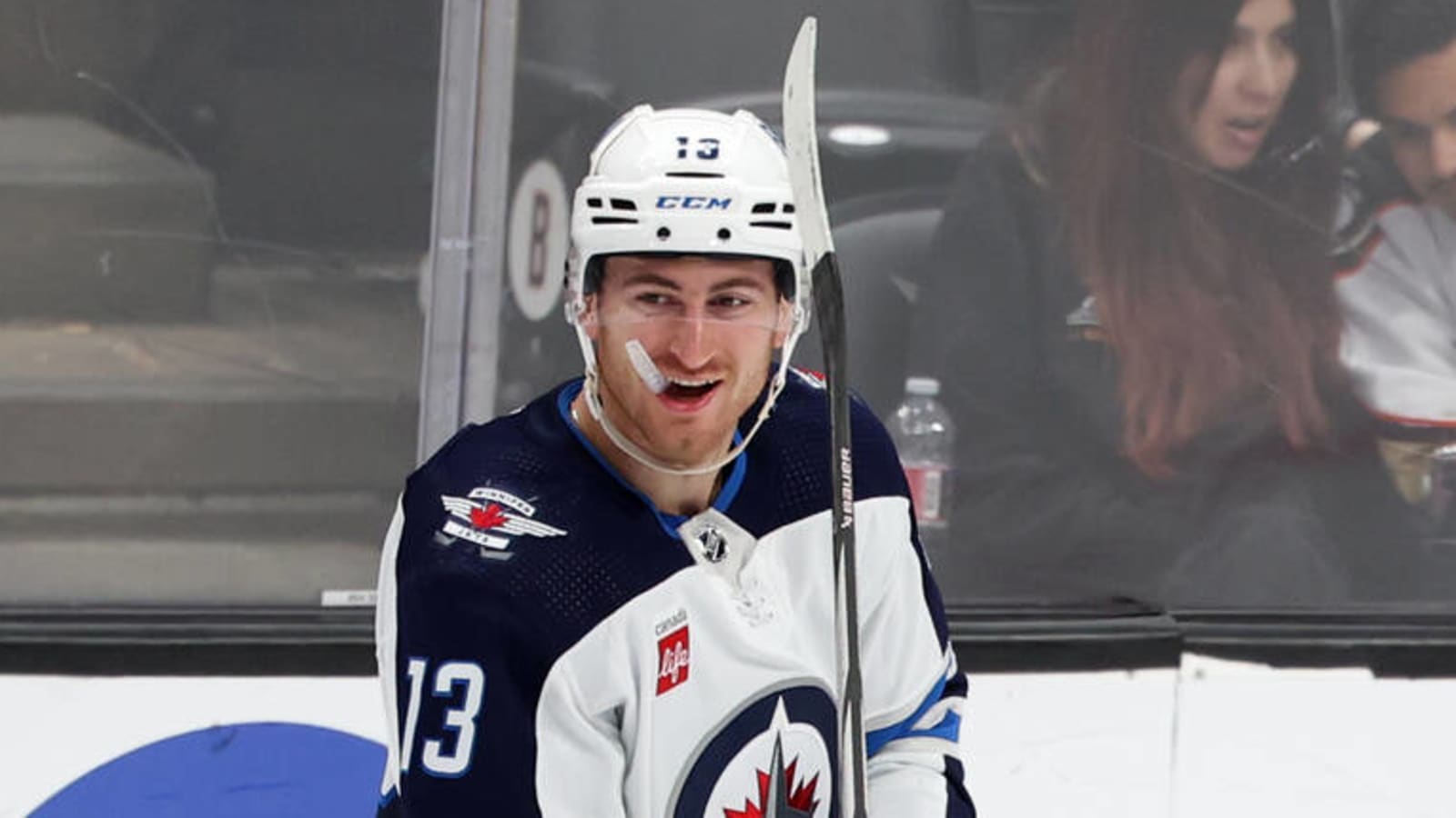 Jets forward out indefinitely with enlarged spleen