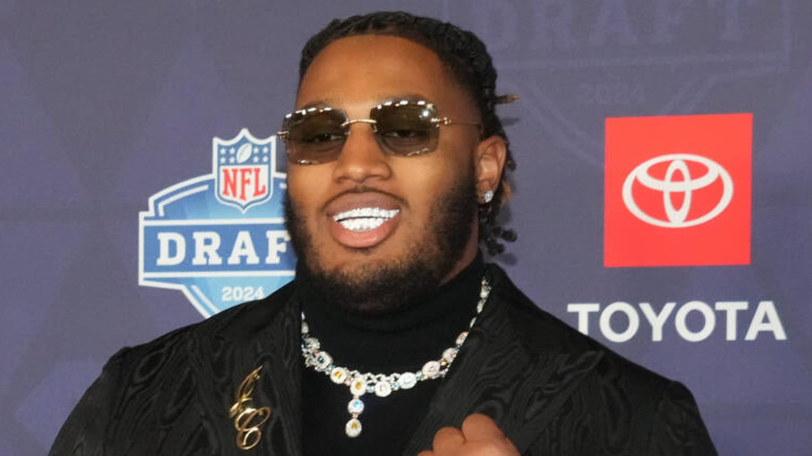 JC Latham rookie contract figures with Tennessee Titans revealed after NFL Draft
