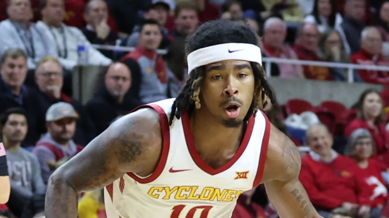 Keshon Gilbert fuels No. 3 Iowa State in rout of Omaha Yardbarker