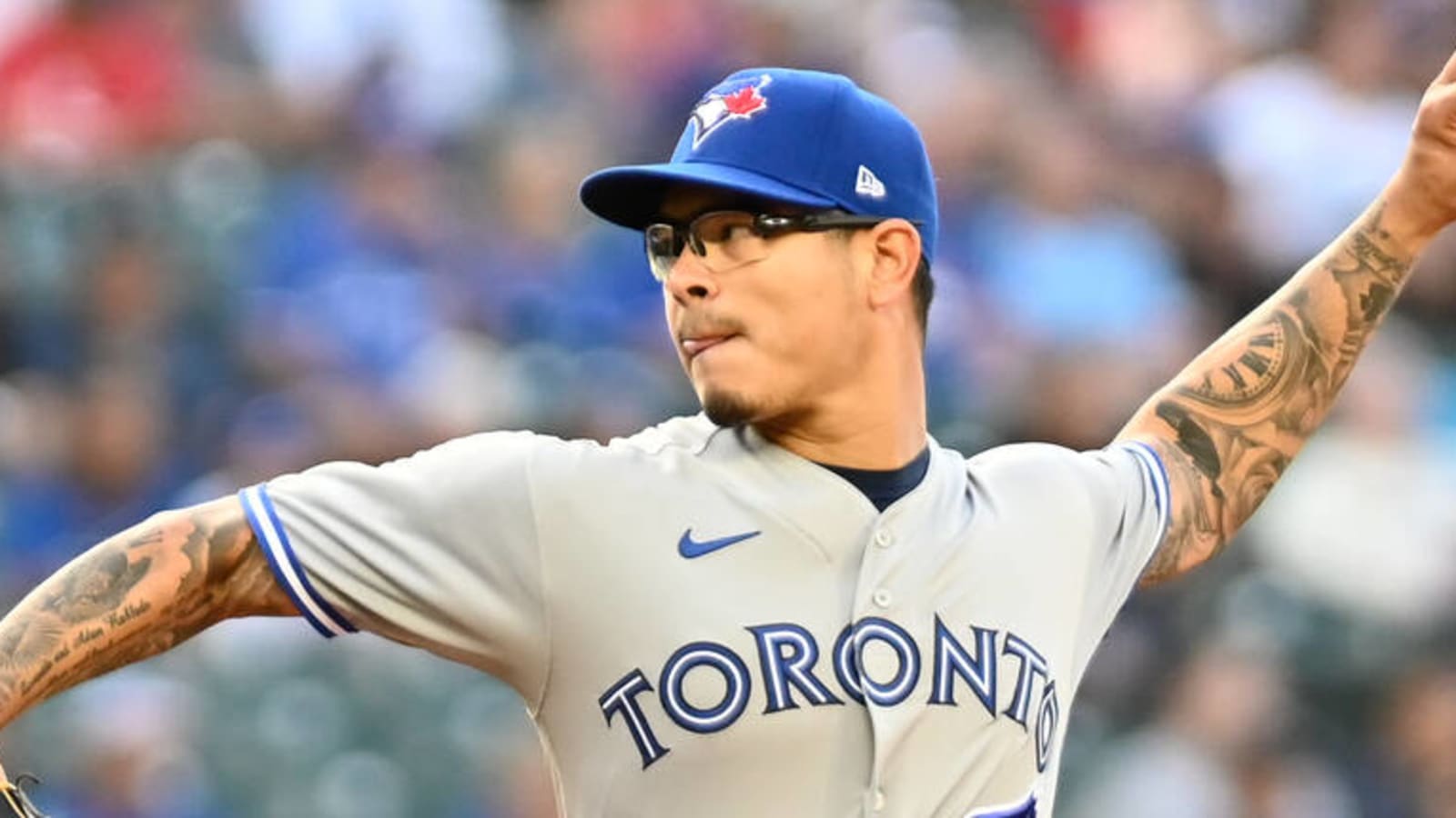 Left-hander Anthony Banda elects free agency