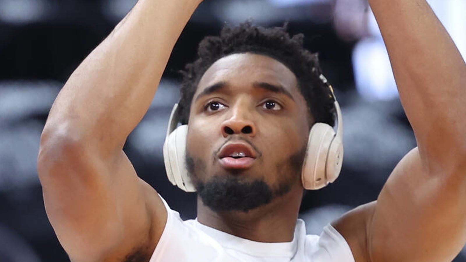 Report: Jazz have received offers for Donovan Mitchell from 'outside New York' they like 'a lot'