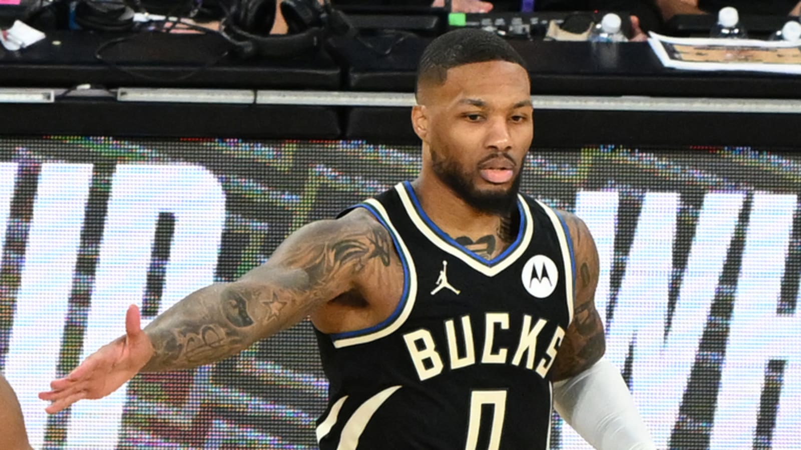 Damian lillard thunder deals