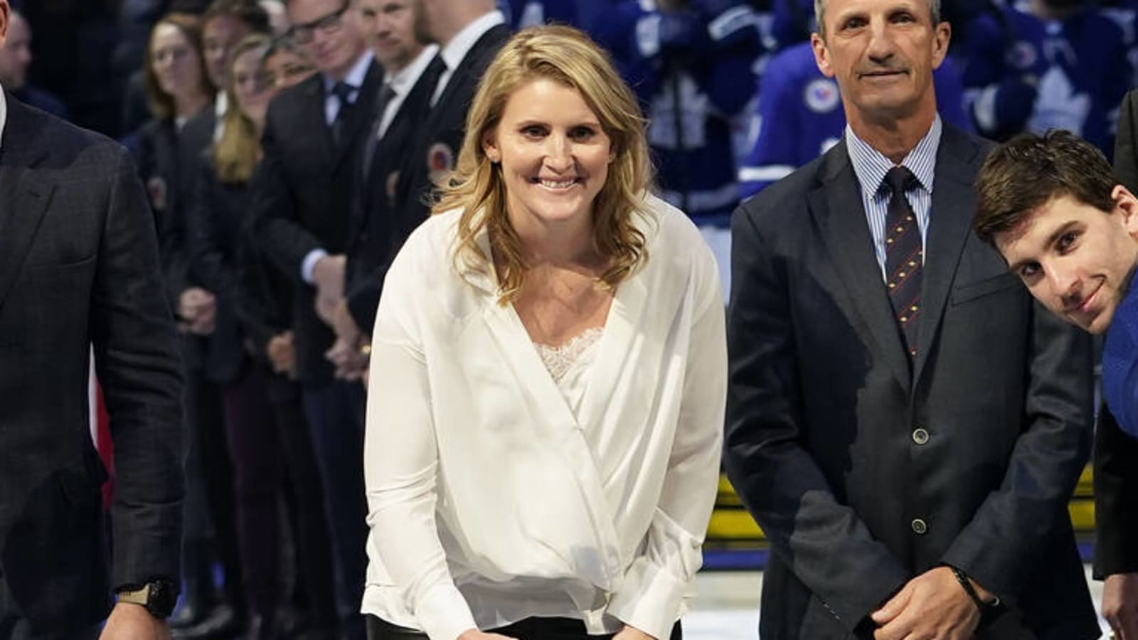 Leafs promote Hayley Wickenheiser, two others to AGM