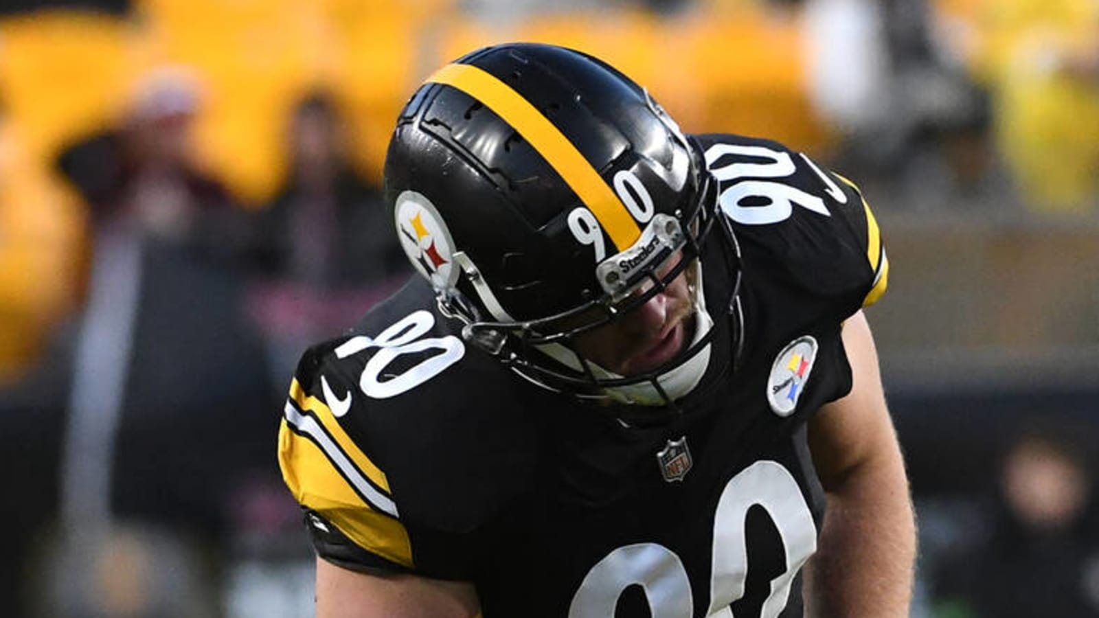 Steelers' Watt blasts officials over injury suffered in loss
