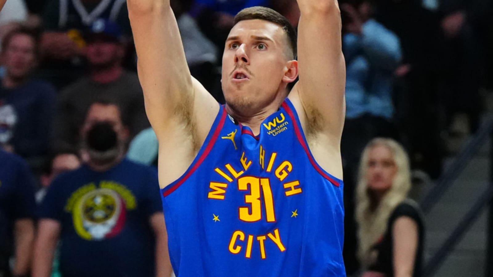 Slovenian forward re-signs with Nuggets