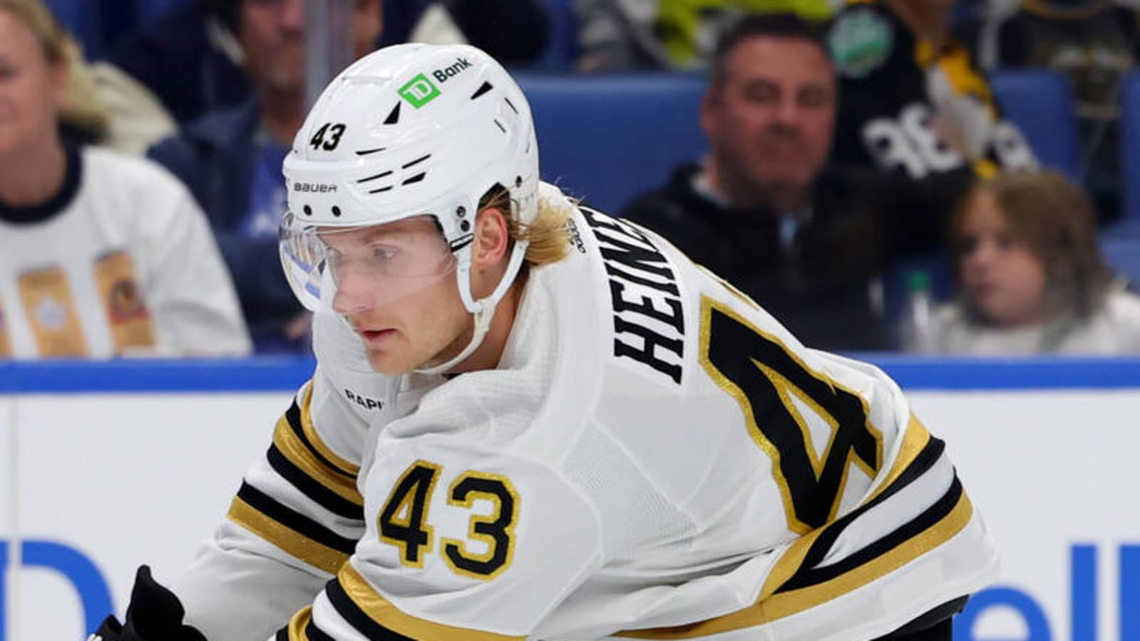 Boston Bruins sign Danton Heinen to one-year deal