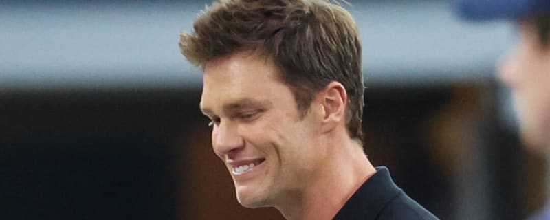 Former Patriots teammate shares broadcasting advice for Tom Brady