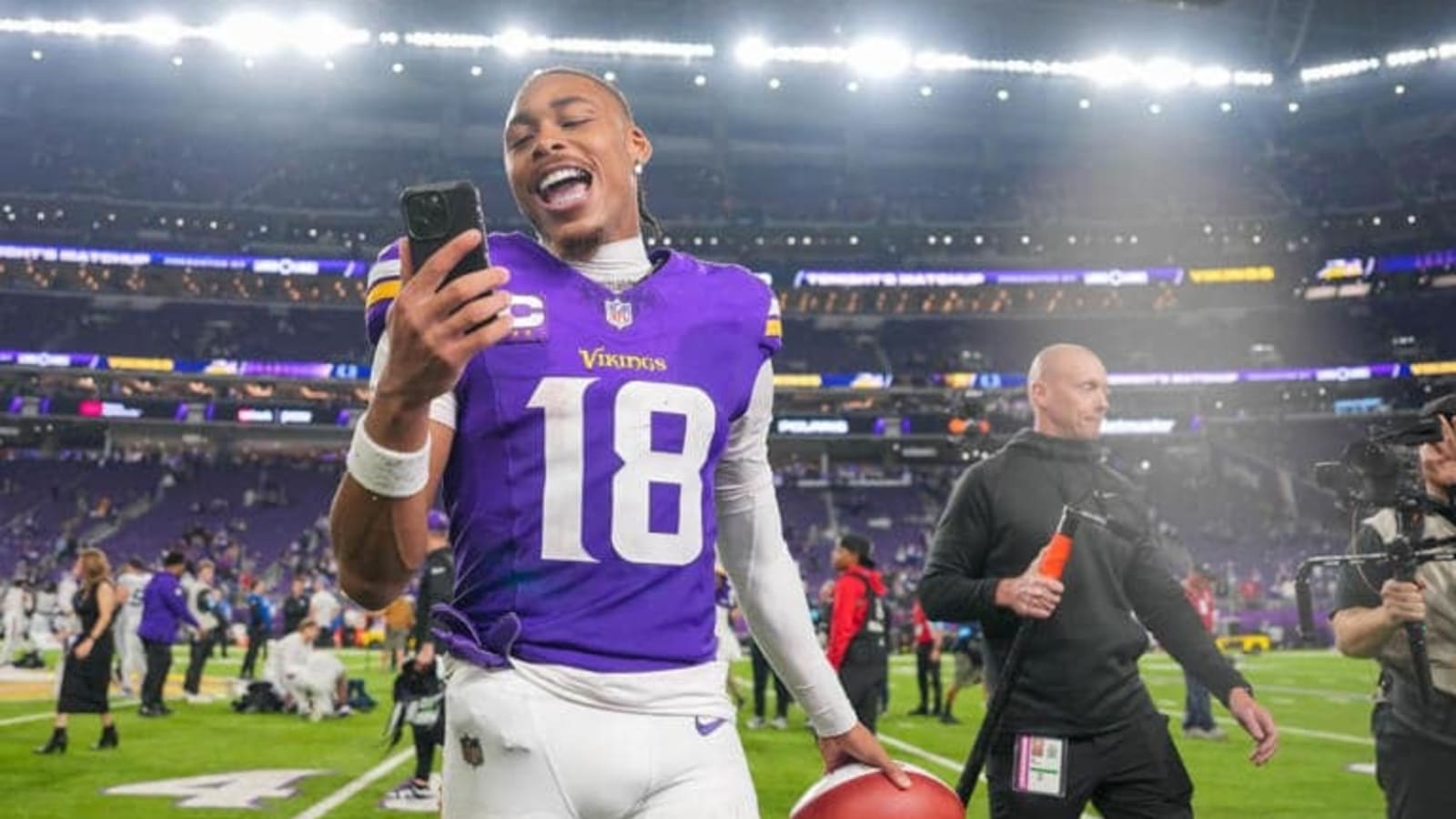 Minnesota Vikings Beat Down the Chicago Bears 30-12