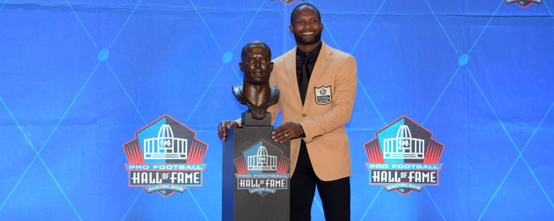 TRENDING: Son of NFL Hall of Famer Gets his First Offer